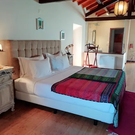 Artvilla فندق مبيت وإفطار Cadaval