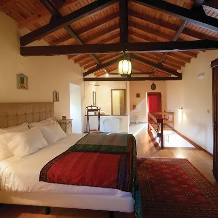 Alojamento de Acomodação e Pequeno-almoço Artvilla 4*